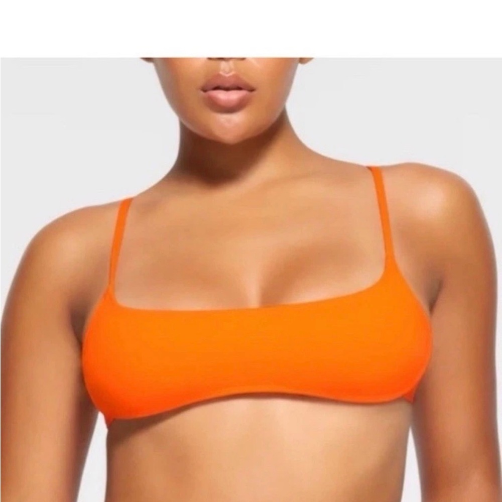 SKIMS Swim Micro Scoop Bikini Top